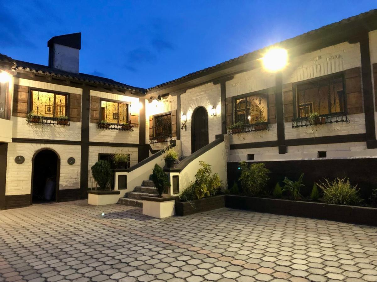 Hacienda Santa Ana Lodging Guamote Exterior foto